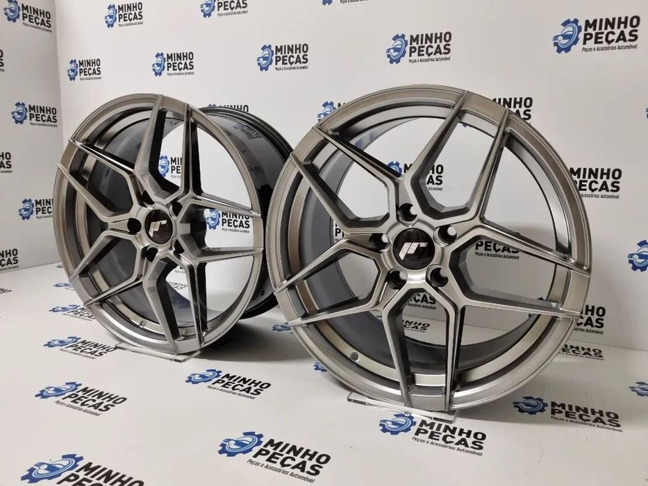 Jantes Japan Racing (JR34) em 18 Hyper Black