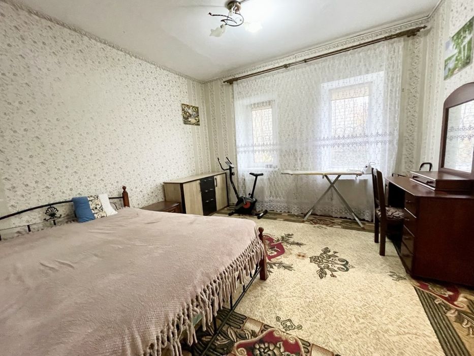 Продам будинок (частину) в Центрі! Район БСМП