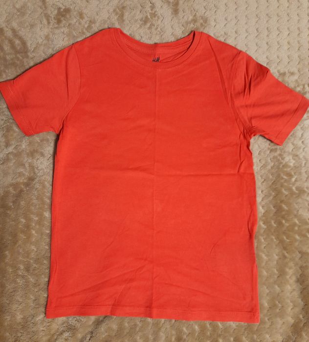 Фірмові футболочки на хлопчика.