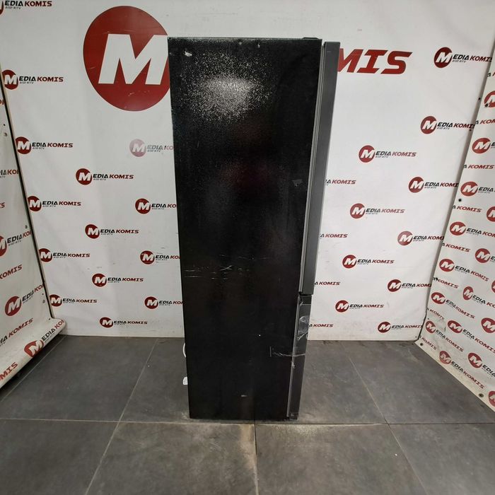 Lodówka Chiq CBM159LEBD [2 lata gwar] D/144cm wys/157litrów/39dB [8]