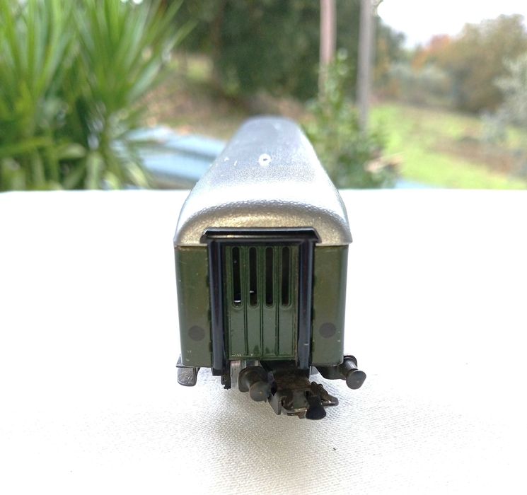 MARKLIN 4026, Carruagem de passageiros e bagagem