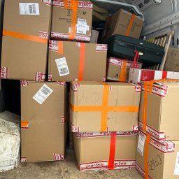 Przeprowadzki transport