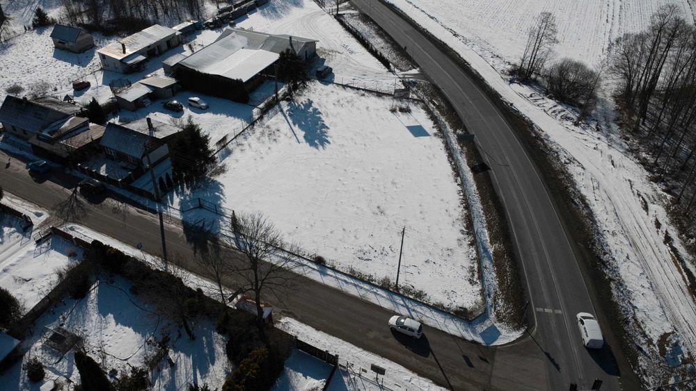 Utwardzona działka usługowo-przemysłowa przy DK50