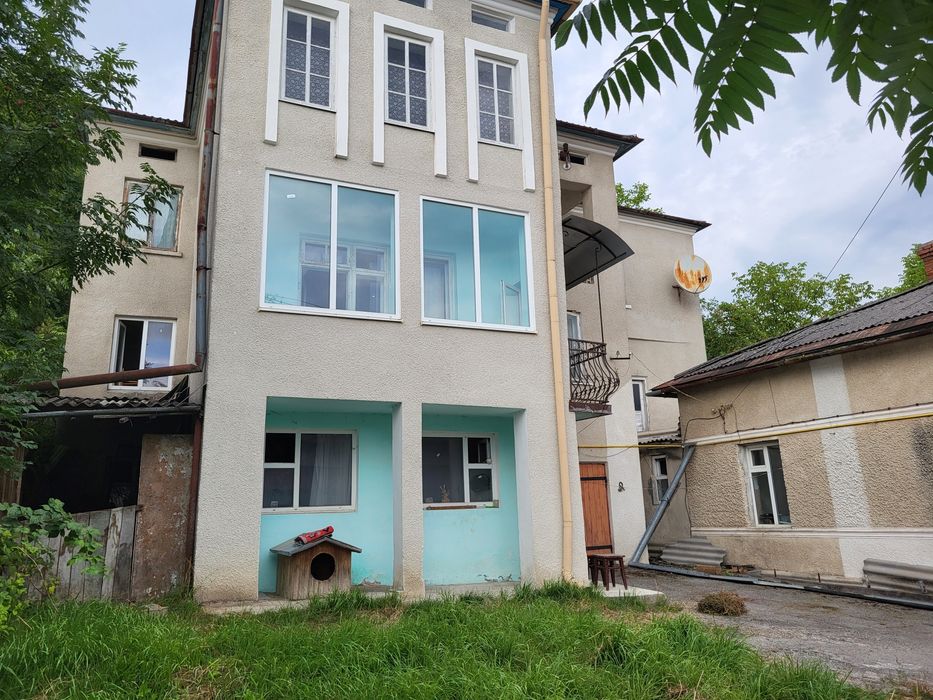 Знижена ціна Продається будинок в центрі Бережан можливий обмін