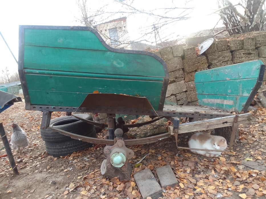 Продам бричку для коня.