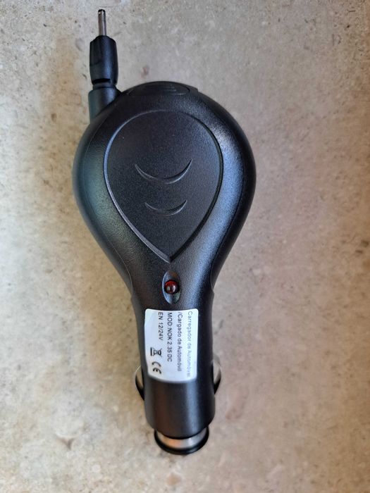 Carregador telemovel isqueiro extensivel