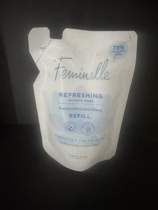 Oriflame Feminelle – Odświeżający płyn do higieny intymnej (Wkład/Refill) 300 ml NOWY