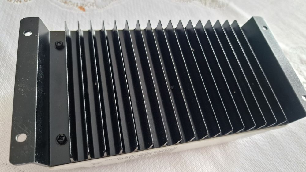 Sprzedam Regulator Epever model: LandStar LS3024B - fotowoltaika 30A