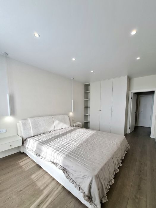 Без%. 2 кім. квартири Повітряних Сил 56