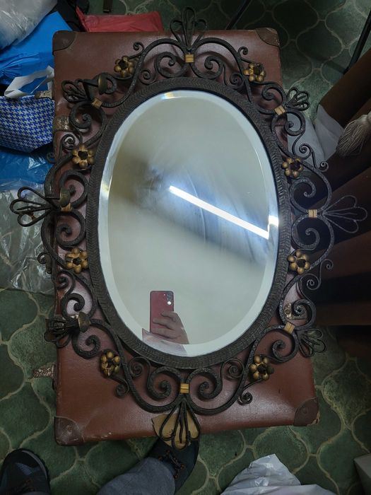 Vendo espelho/cabide em ferro forjado