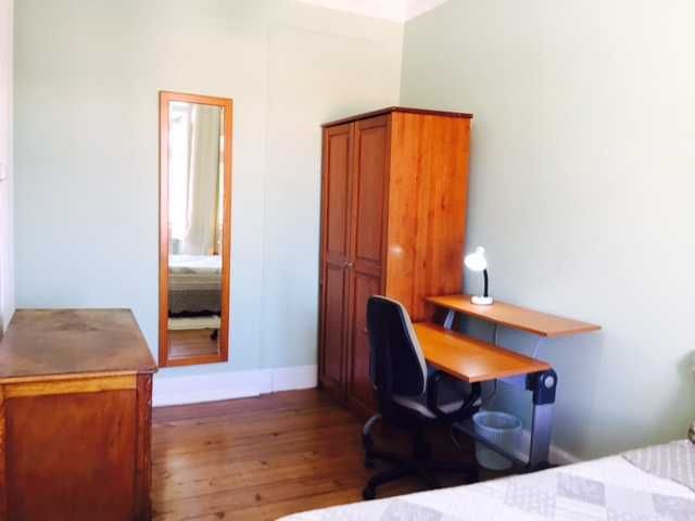 Quarto INDIVIDUAL Disponível