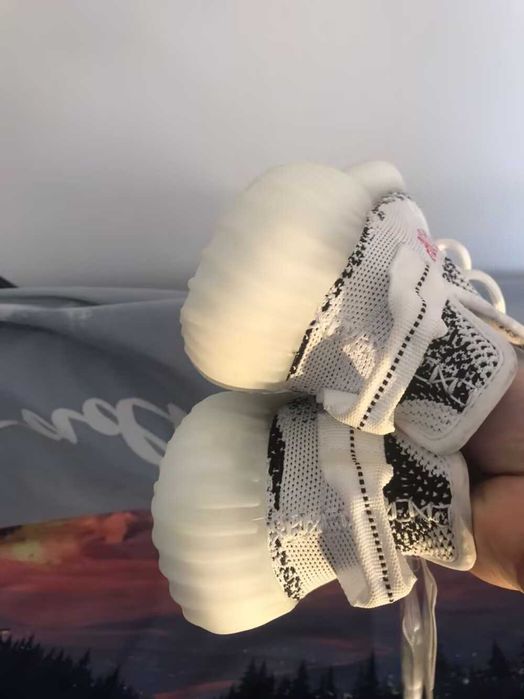 buty yeezy EU 42