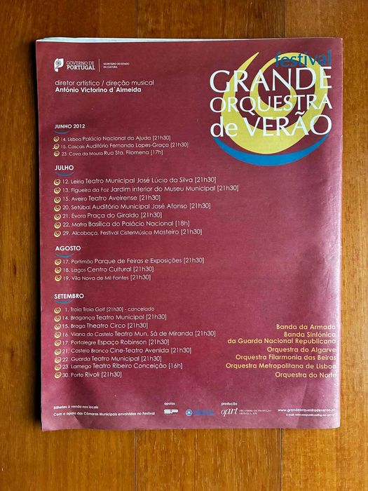 Revista Atual Expresso: 50 Livros Que Toda a Gente Deve Ler