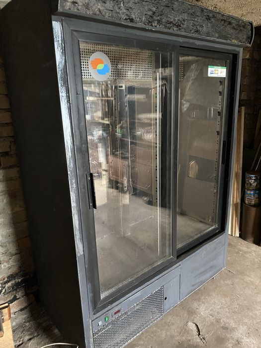 Холодильная витрина 200*145*70