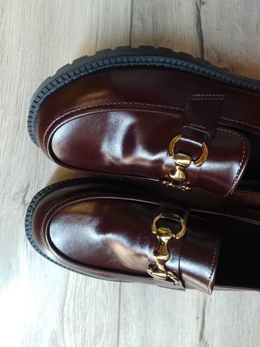 (41) Brązowe, czekoladowe mokasyny loafersy wieczorowe, NOWE