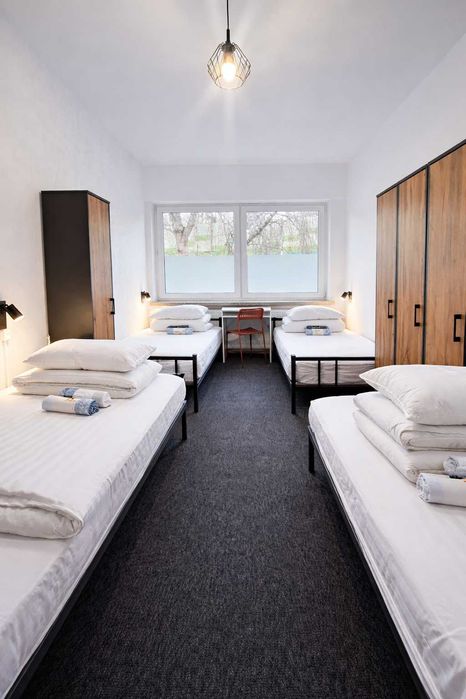 Pokoj Хостел район Rembertow Praga Wlochy. Hostel - 2-3-4 местные. 250 неделя