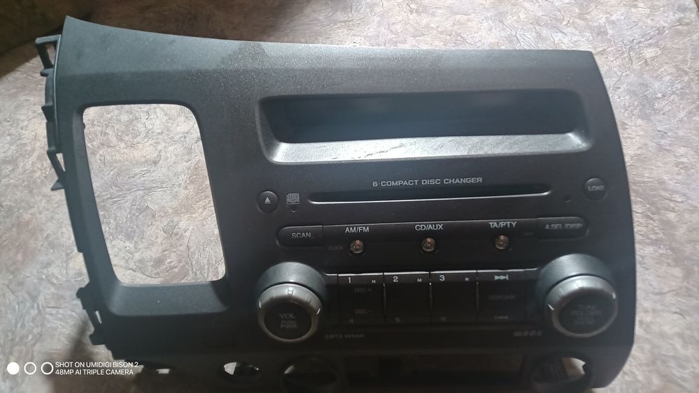 Автомагнітола Honda Civic 4D 2006-2011
