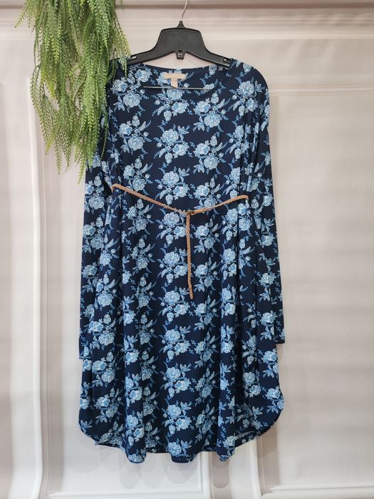 Granatowa wygodna rozciągliwa sukienka H&m rozmiar ok 54/56 poliester/elastan kwiaty