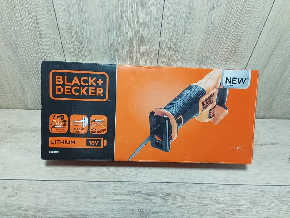 Сабельная пила Black+Decker Bdcr18