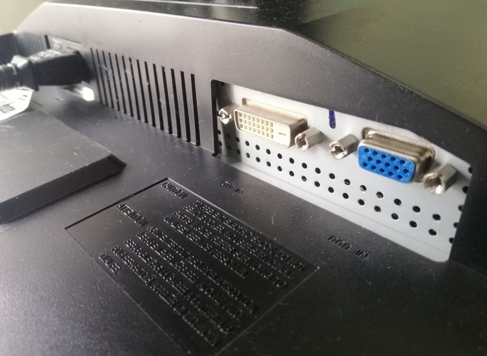 Монітор Sumsung SyncMaster 203b