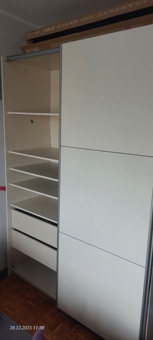 Szafa przesuwna 154 cm