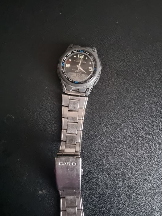 AW-82
Zegarek męski Casio Analog-Digital