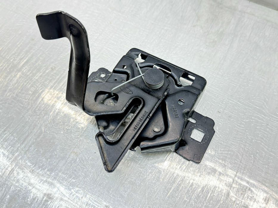 Замок капоту. Ford F250 F350 F450 F550 Super Duty 2017-2022 Оригінал