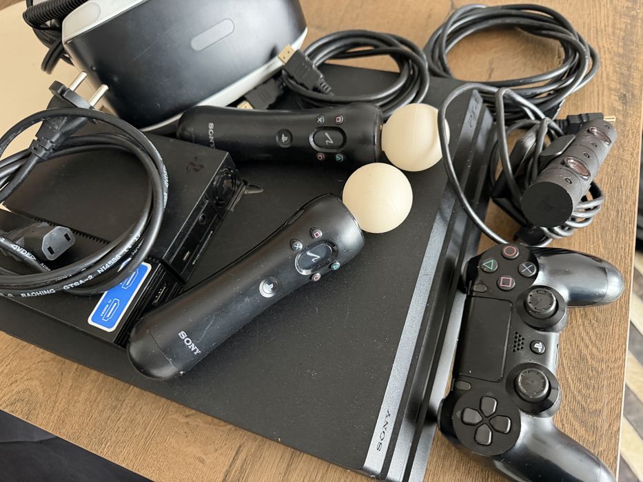 PS 4 Sony Playstation 4 komplet. Super stan