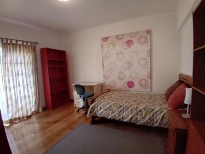 Quarto individual Charneca de Caparica