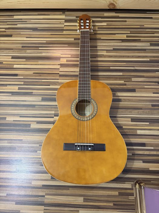 Gitara  Durango MG-927R