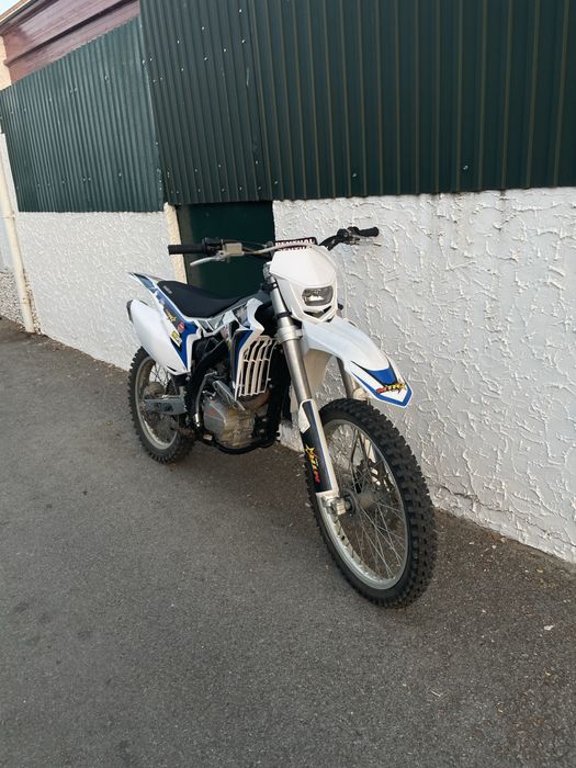 Malcor xzf 250 cc 4t