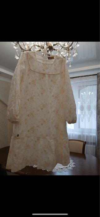 Продам плаття на дівчинку