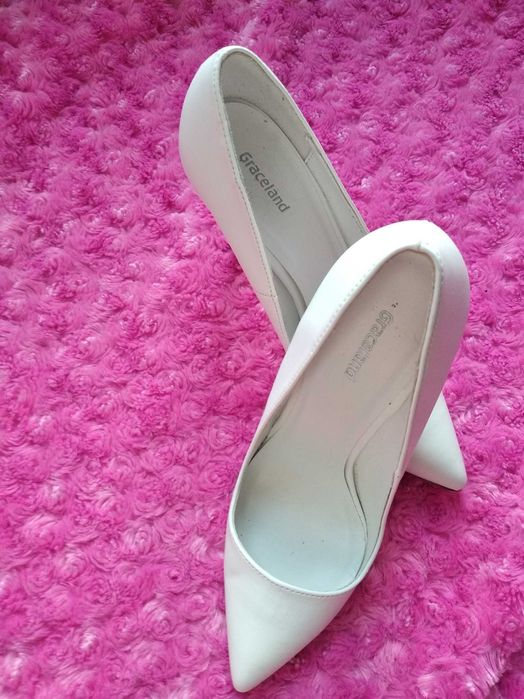 Graceland Daichman szpilki białe 36 ślub wesele używane