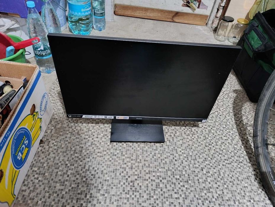 7 monitorow sprawne