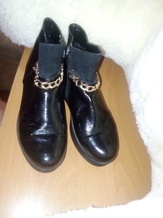 Ботінки 36 розмір устілка 23 см