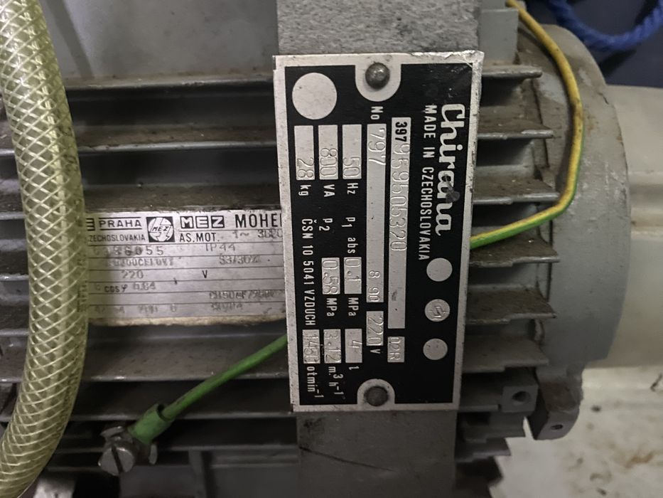 Компресор Chirana