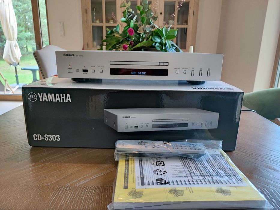 Yamaha CD S303 odtwarzacz CD w perfekcyjnym stanie