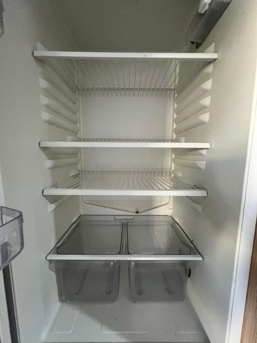 Frigorífico de encastre Whirlpool CB 18 M 70/30 – Excelente estado