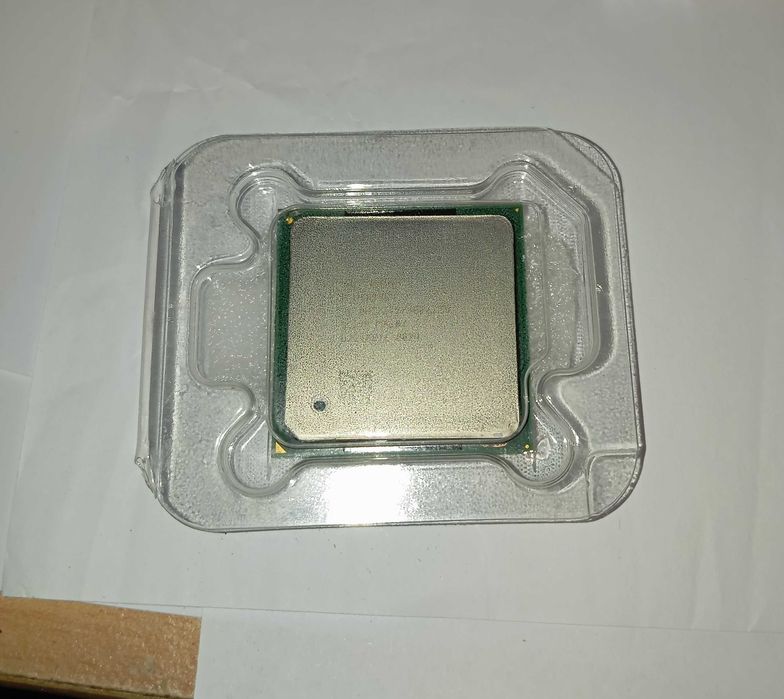 Pentium 4 Processor, Cooler474862654619668481