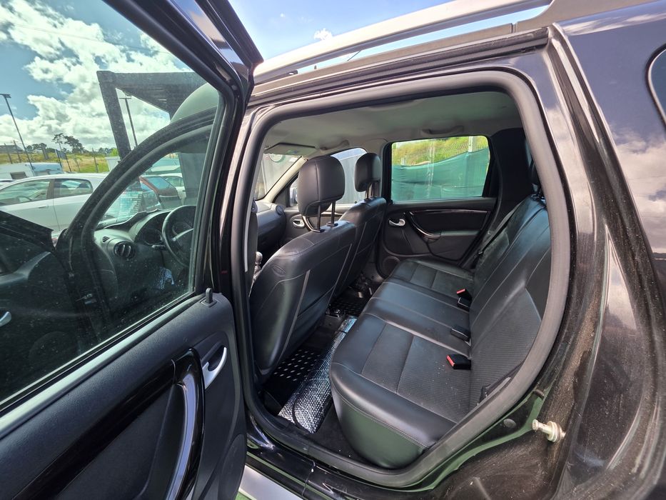 Dacia duster (4WD)