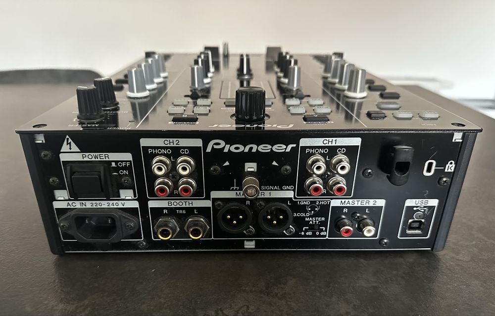 Mikser Pionieer DJM T-1