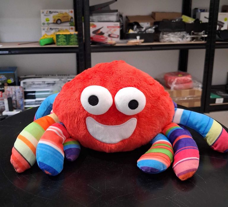 Sensoryczna zabawka krab, podskakujący. Turlający, uciekający