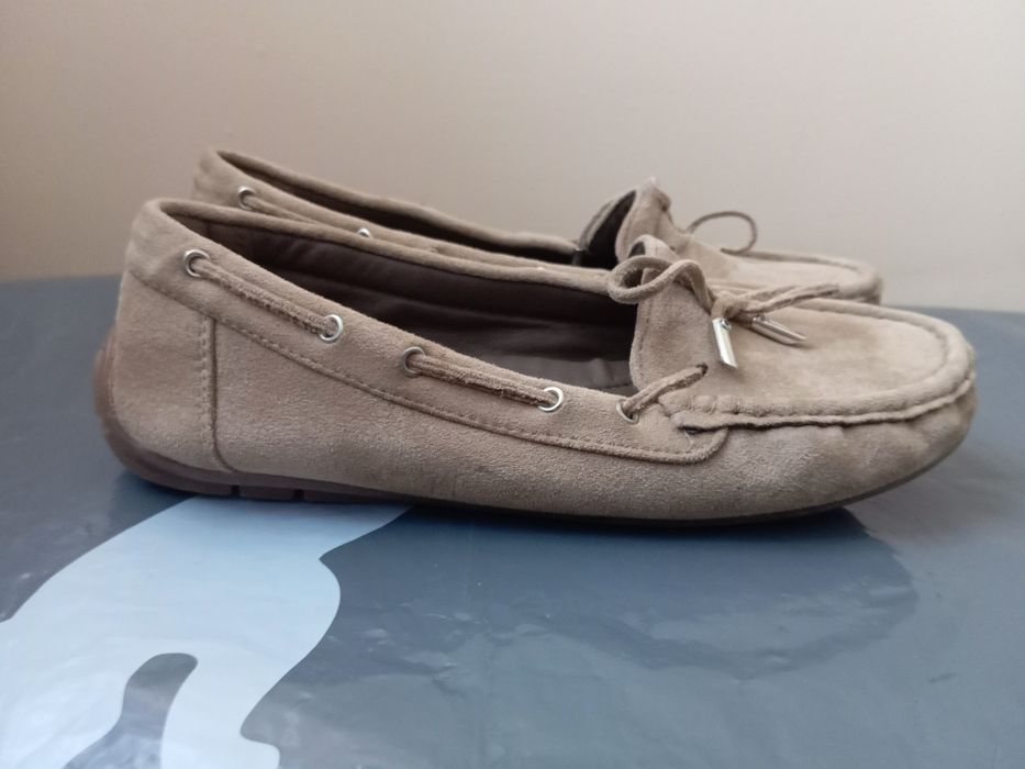 Мокасини жіночі ( стан нової речі)