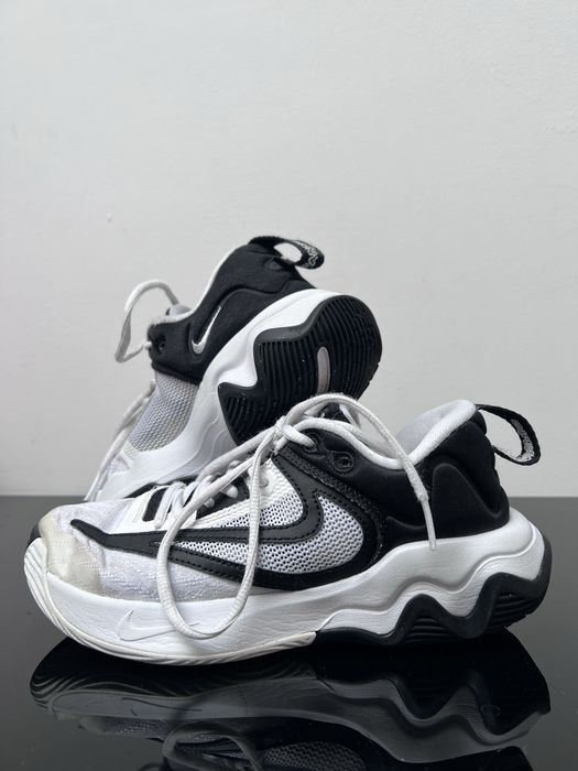 Nike Performance Giannis Immortality 3