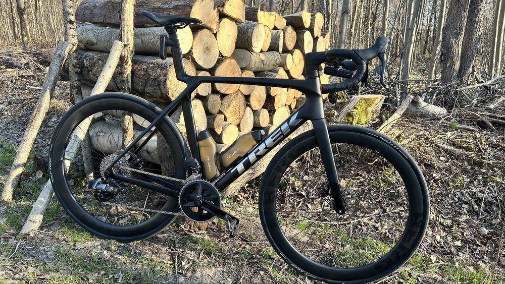 Trek Madone SL6 AXS 2025