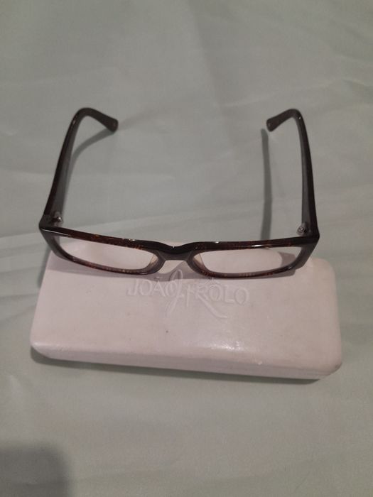 Auscultadores, calculadoras, armações oculos