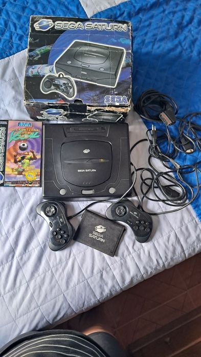 Segasaturn+2 comandos+1 jogo