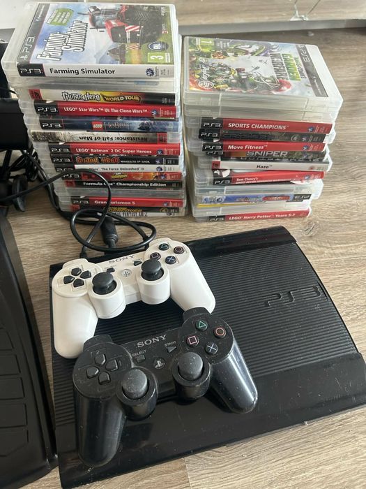 Ps3 z kierownica grami i calym okablowaniem