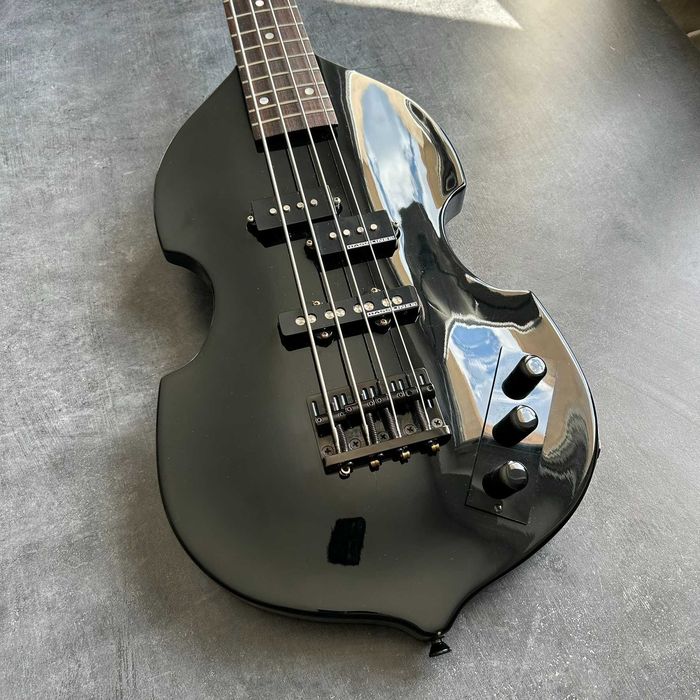 Edwards ESP E-JV 95 Made in Japan midscale 32 cale Seymour Duncan PJ  violin gitara basowa bass skrzypcowy