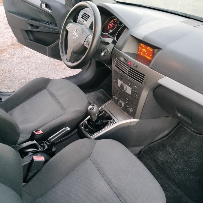 Opel Astra 1.3cdti